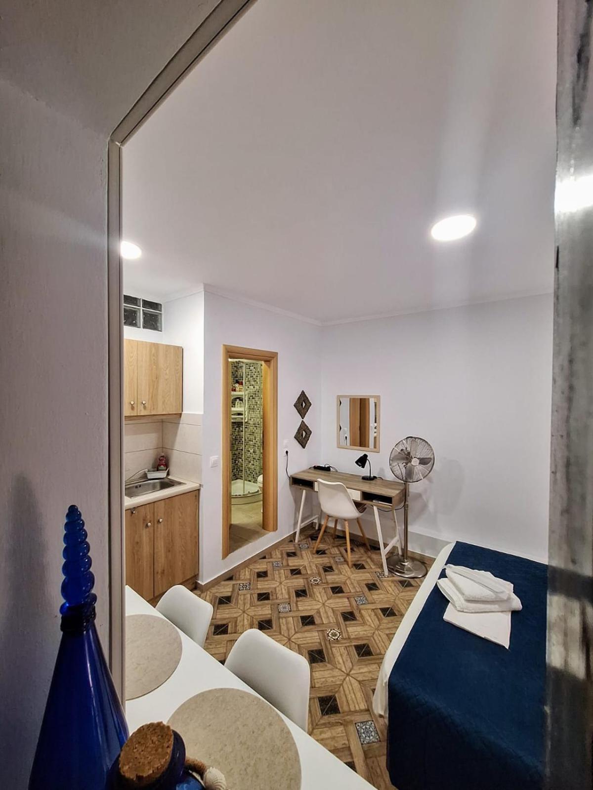 Appartamento Meltemaki Mouzákion Esterno foto